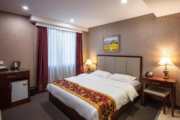 Megaboom City Hotel image 1