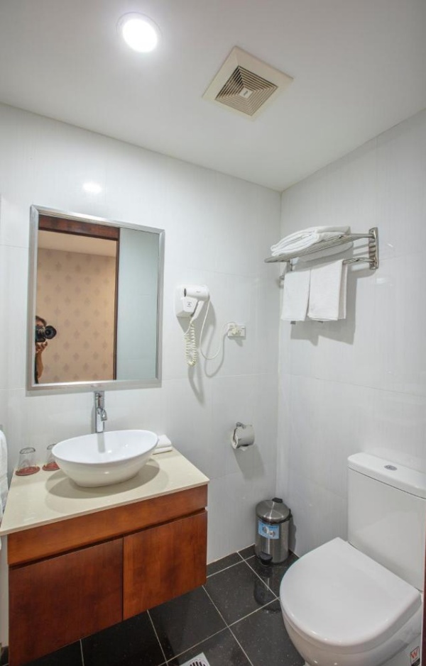 Megaboom City Hotel image 18