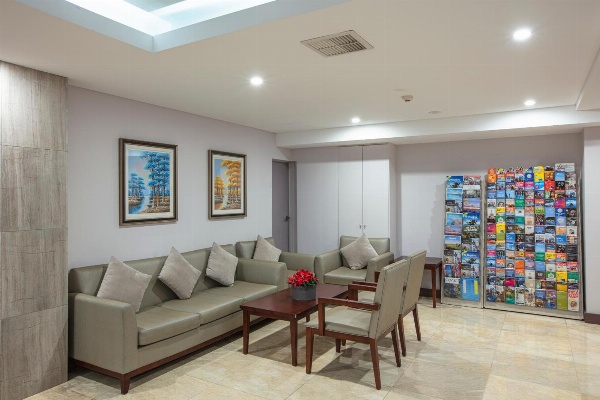 Megaboom City Hotel image 3